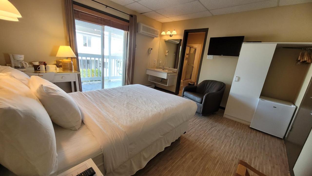 Hotel Aquamer Carleton-sur-Mer Zewnętrze zdjęcie